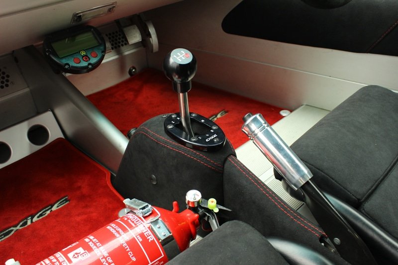 Lotus Exige tapis de sol brodés
