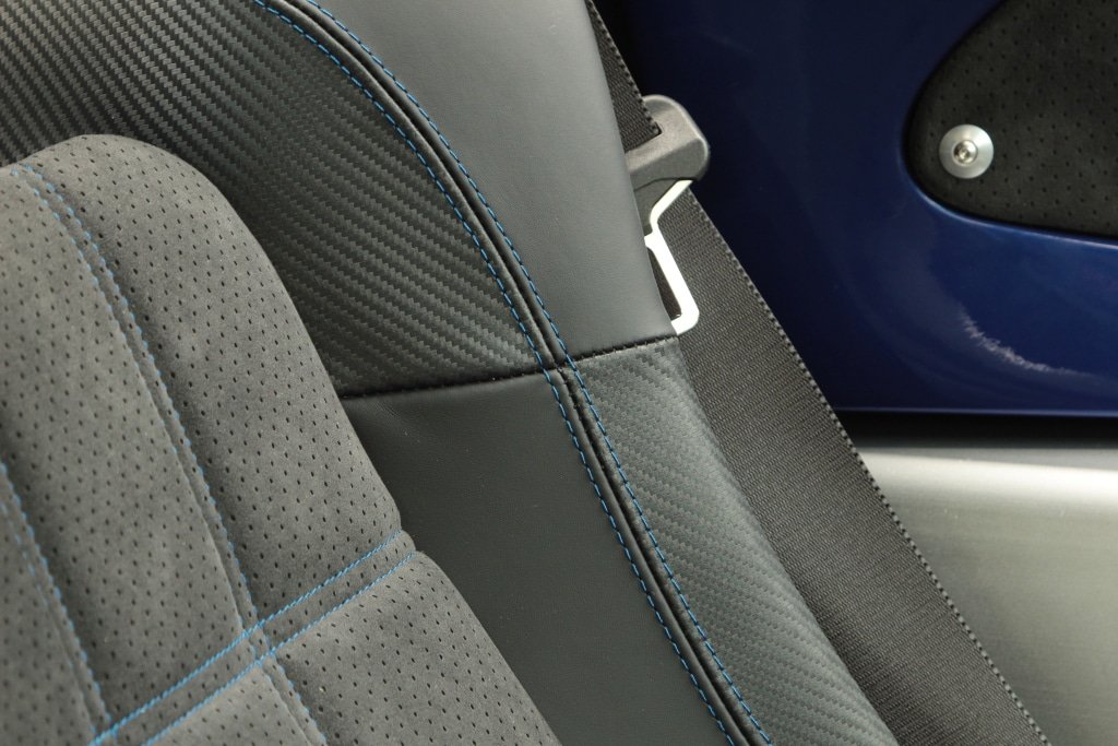 MP_Sellerie_Lotus_Elise_S1_111S_Azur_Blue_Seat_details_02